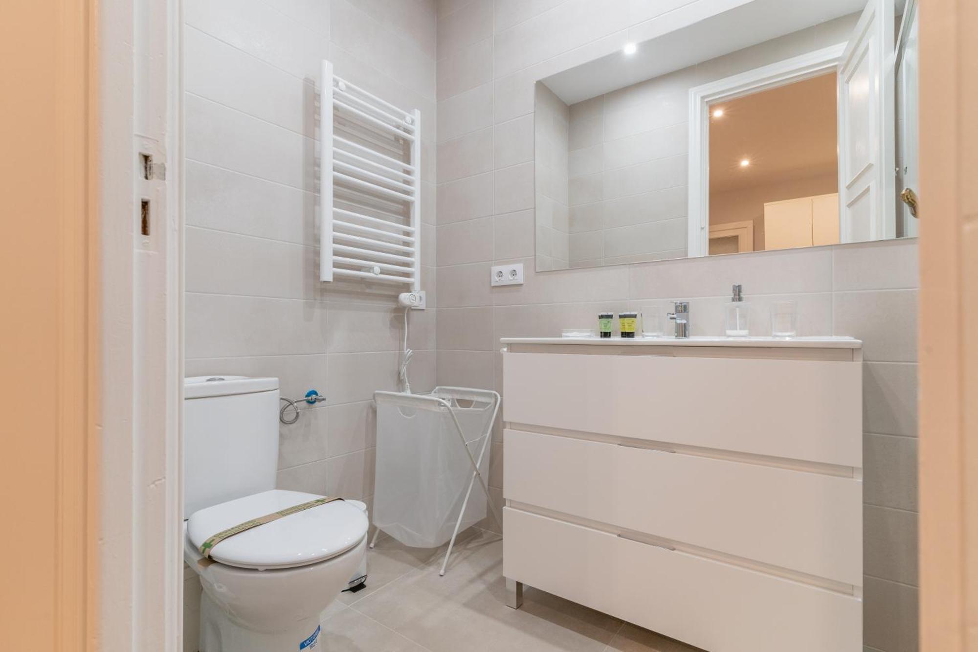 Spacious Central-3Bedrooms 3Bathrooms-Sol Madrid Exterior photo