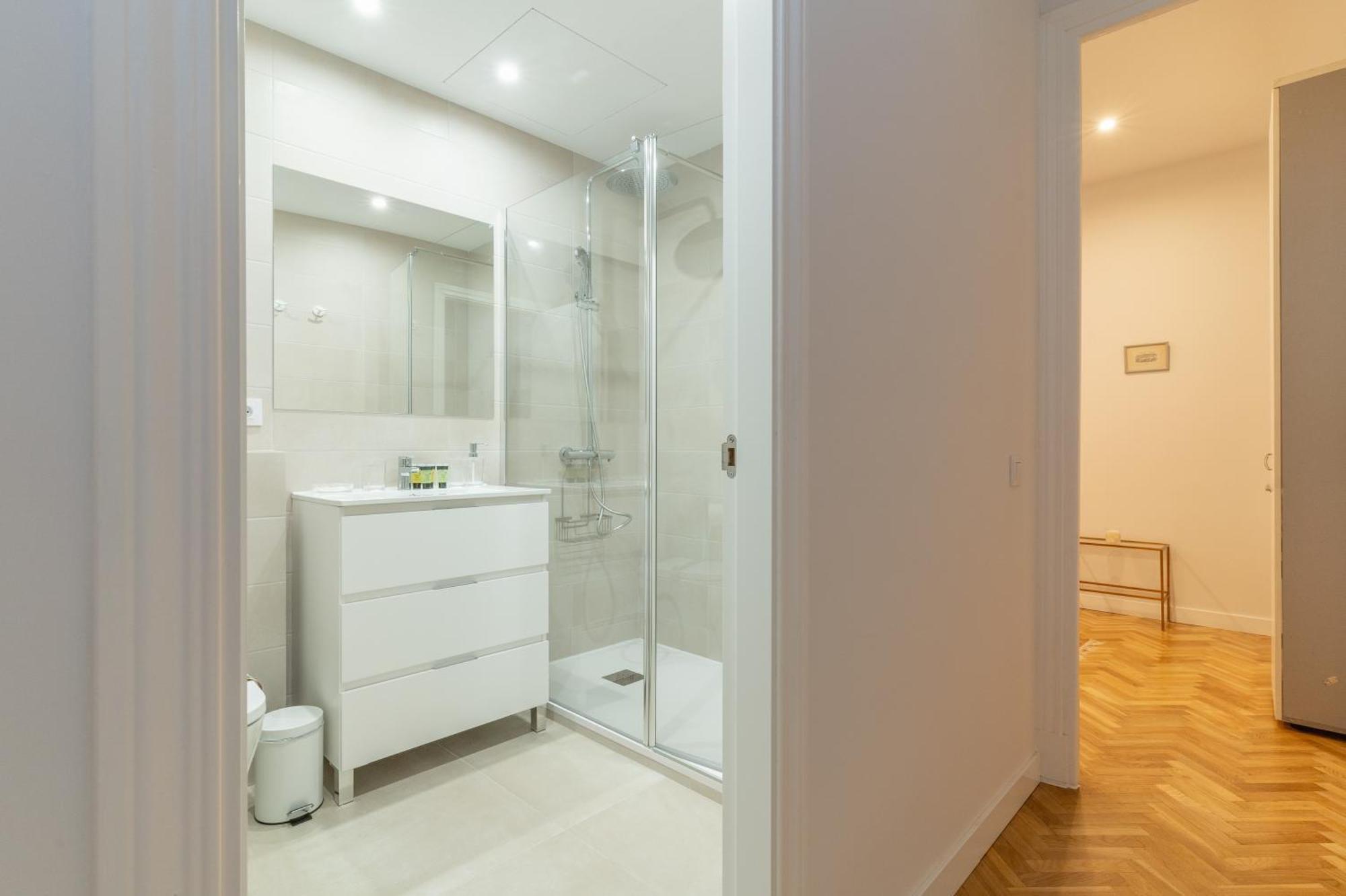 Spacious Central-3Bedrooms 3Bathrooms-Sol Madrid Exterior photo