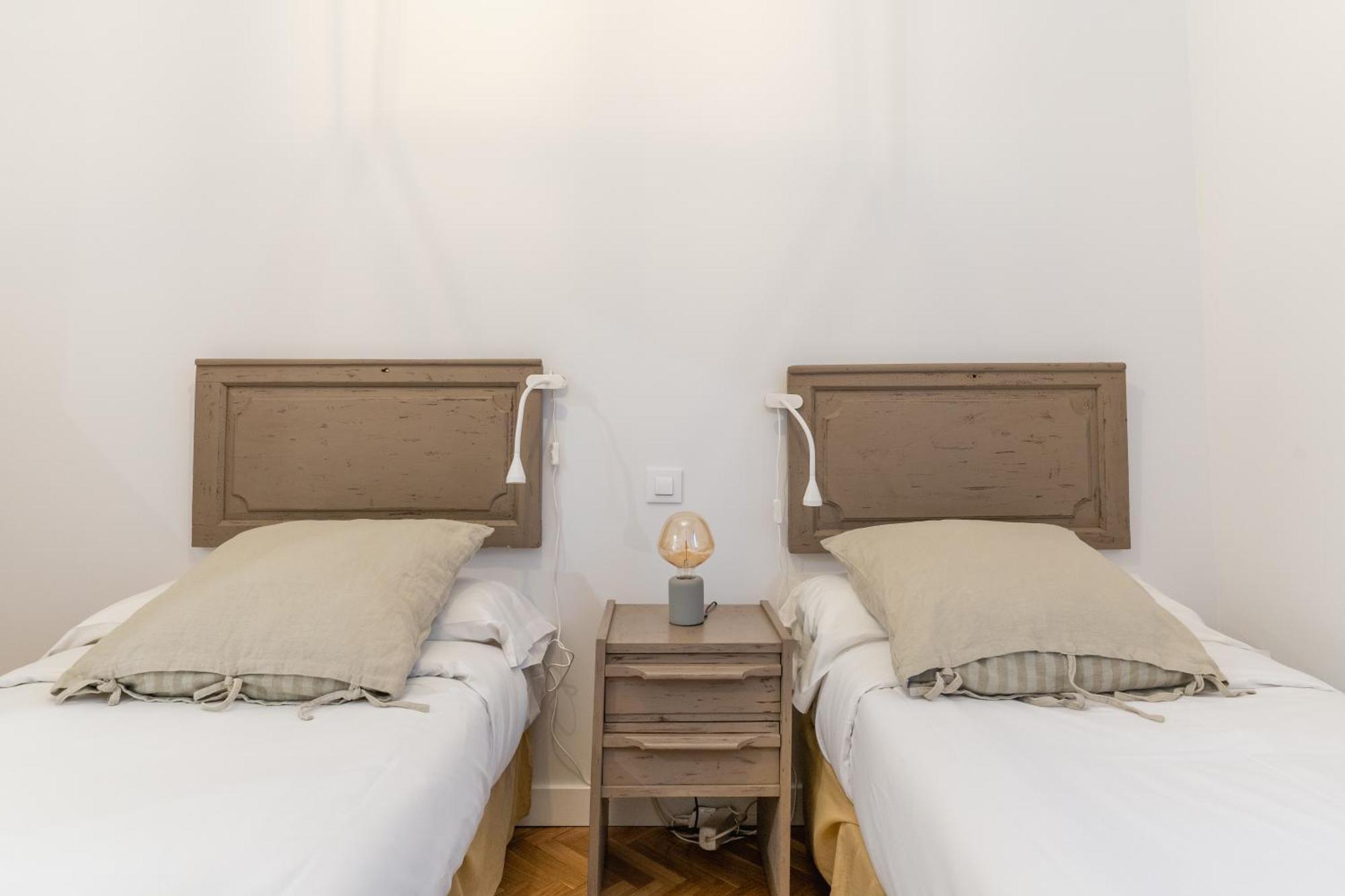 Spacious Central-3Bedrooms 3Bathrooms-Sol Madrid Exterior photo